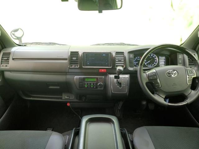 UZ0048051160_40_001.jpg