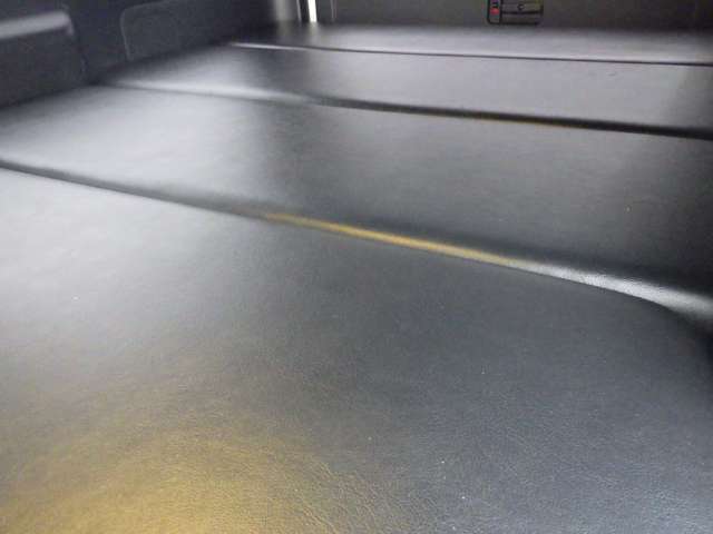 U00048198333_15_003.jpg