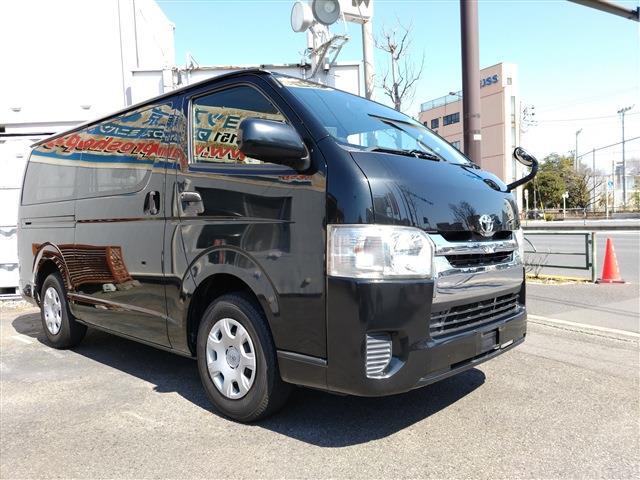 UJ0048313567_2_001.jpg