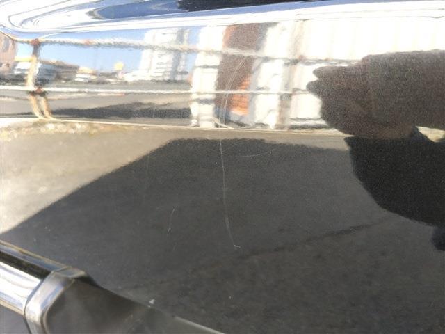 UJ0048313567_70_001.jpg