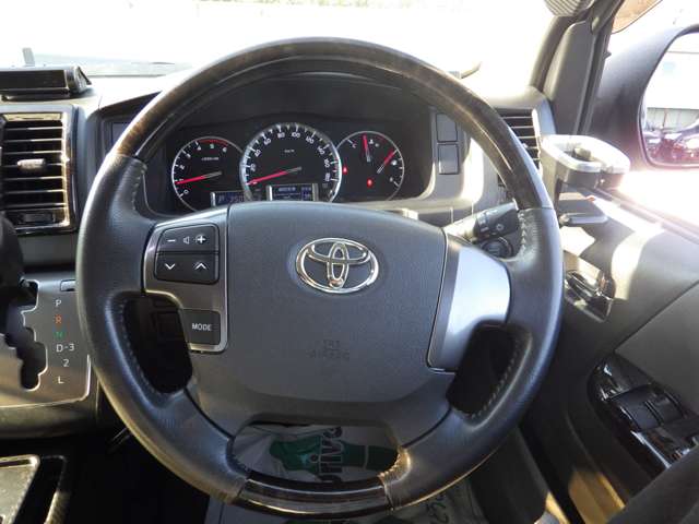 U00048378037_30_003.jpg