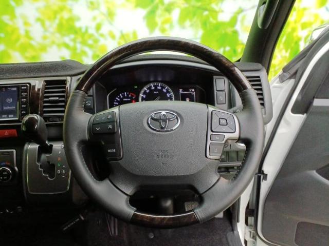 UZ0048241603_15_001.jpg
