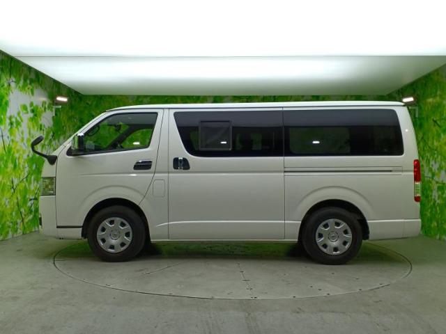 UZ0048241603_1_001.jpg