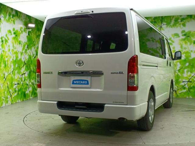 UZ0048241603_2_001.jpg