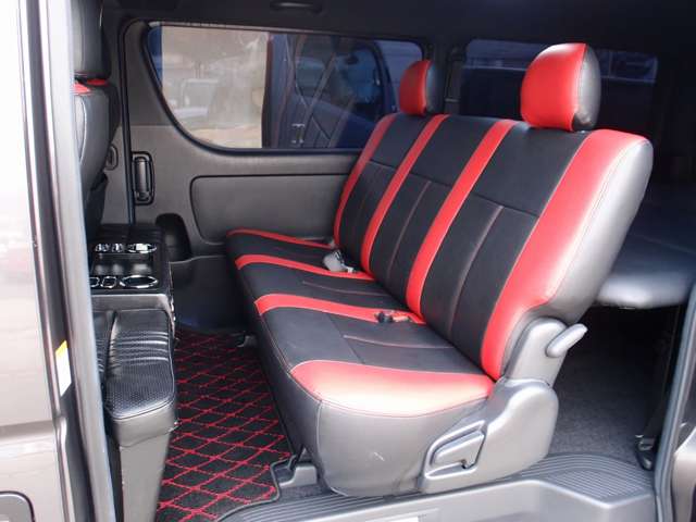 U00048404177_69_001.jpg