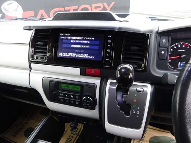 U00048236106_78_001.jpg