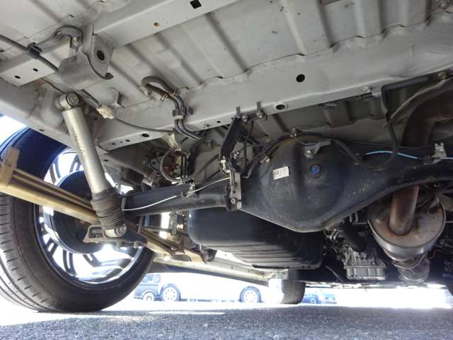 U00048026639_35_002.jpg