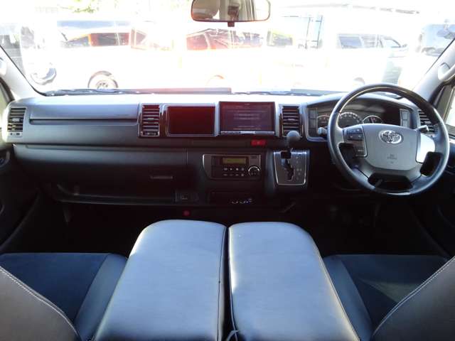 U00048026639_5_002.jpg