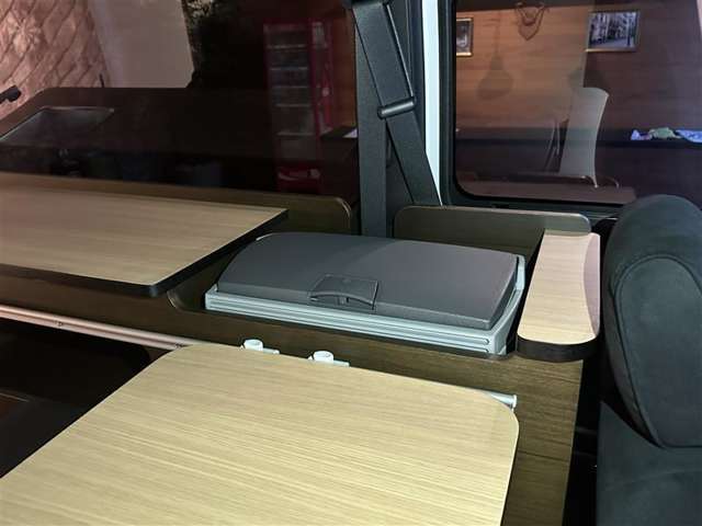 U00044860762_32_003.jpg