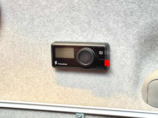 U00046960648_83_001.jpg