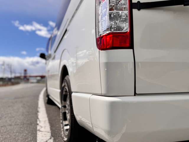 U00048042678_11_004.jpg