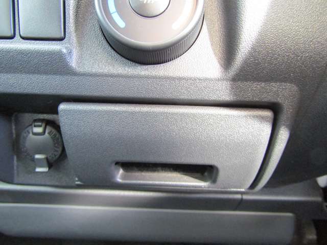 U00047494934_35_001.jpg