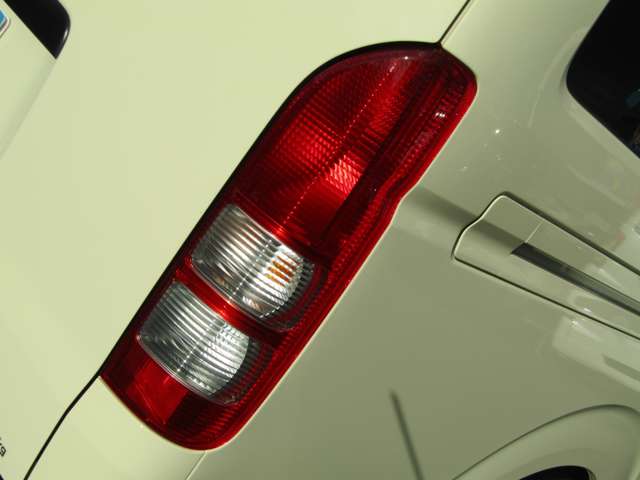 U00047494934_48_001.jpg