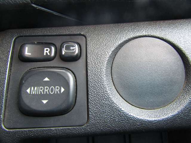 U00048556770_33_001.jpg