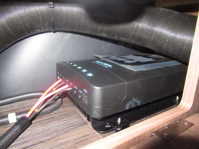 U00048129567_62_001.jpg