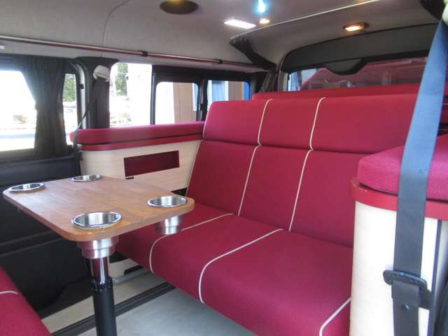 U00047628143_12_002.jpg