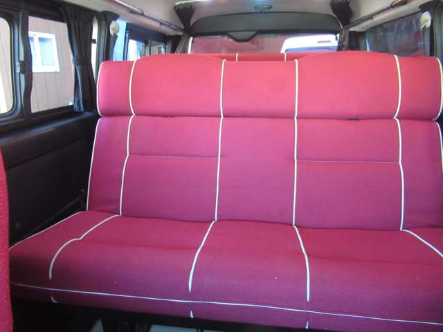 U00047628143_13_002.jpg