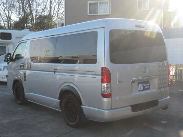 U00047628143_31_002.jpg