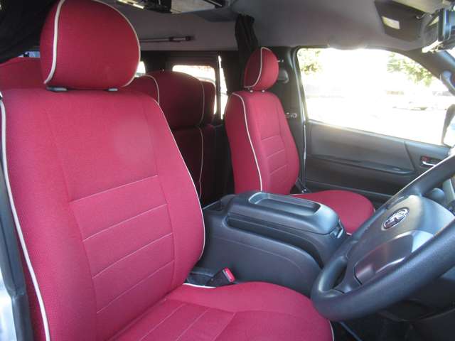 U00047628143_34_002.jpg