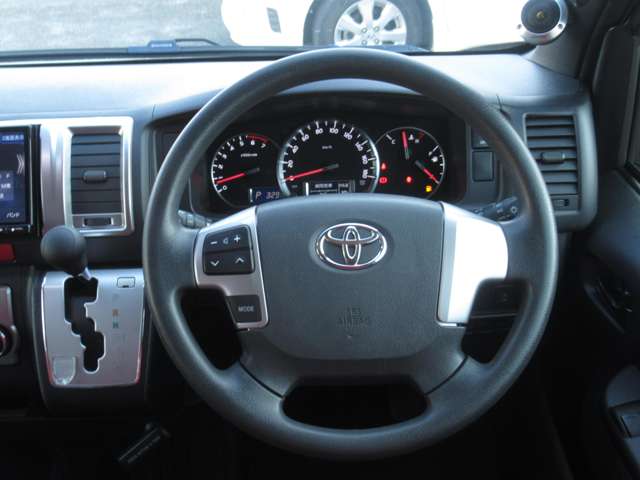 U00047628143_37_002.jpg