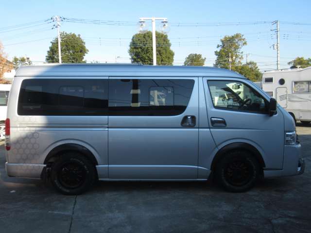 U00047628143_55_002.jpg
