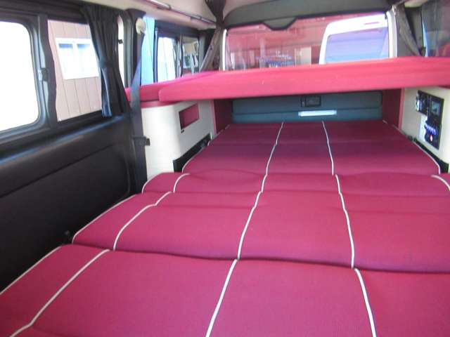 U00047628143_72_002.jpg