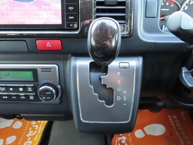 U00047340184_36_002.jpg