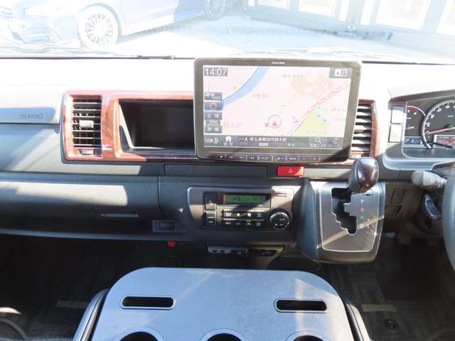 U00048338546_30_001.jpg