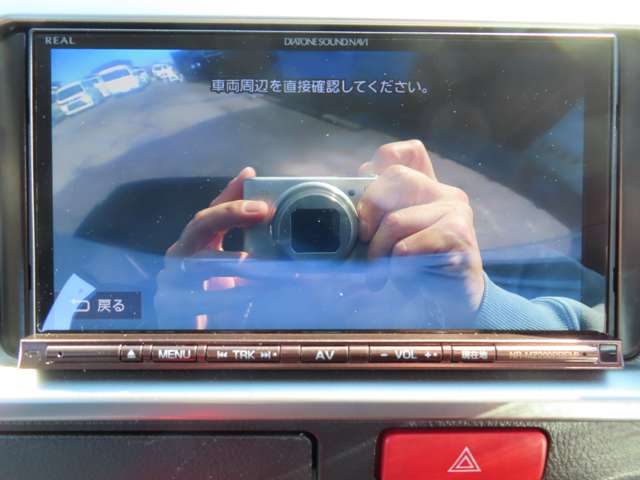 U00048272008_32_001.jpg