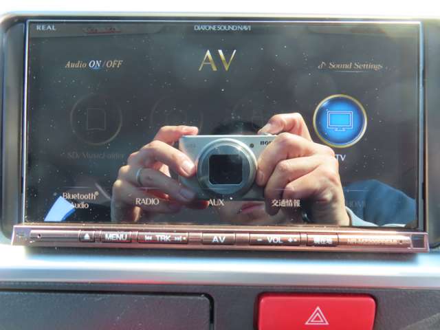 U00048272008_34_001.jpg
