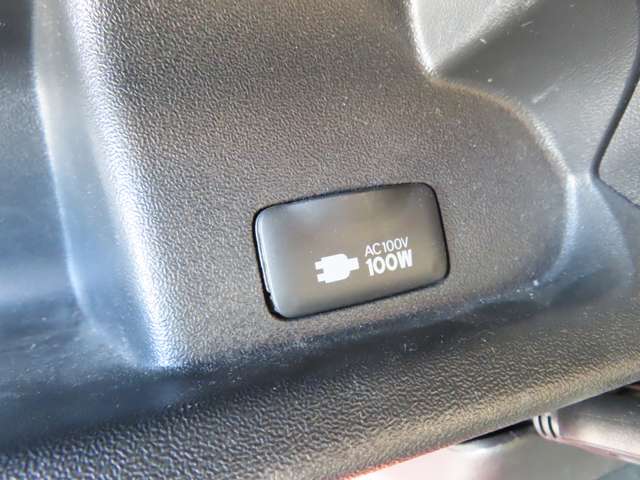 U00048272008_42_001.jpg
