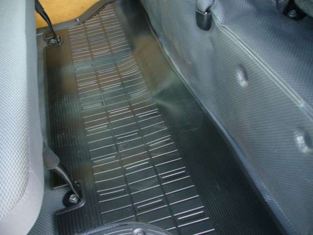 U00047525266_35_001.jpg