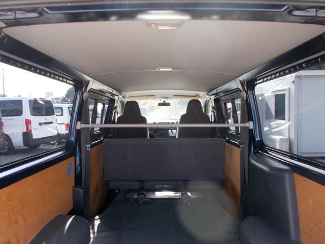 U00048131149_10_001.jpg