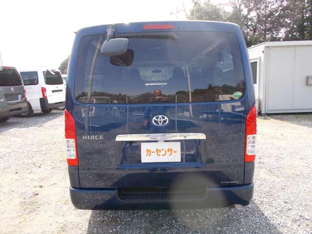 U00048131149_7_001.jpg