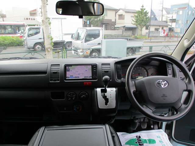 U00047029600_10_001.jpg