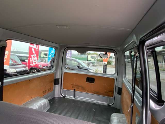 U00045840881_44_001.jpg