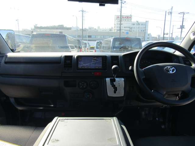 U00040921864_12_002.jpg