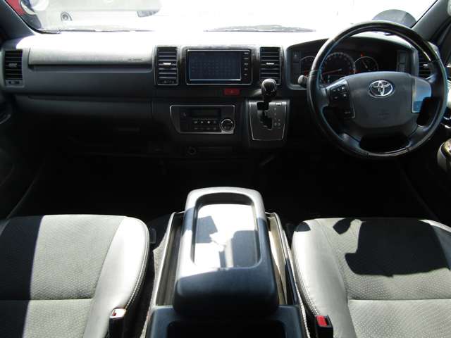 U00048542217_18_001.jpg