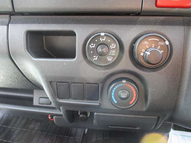 U00047029534_18_001.jpg