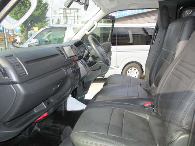 U00047029534_35_001.jpg