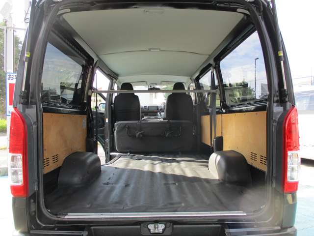 U00047029534_42_001.jpg