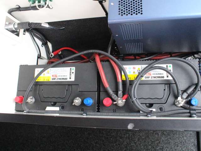 U00048468975_49_001.jpg