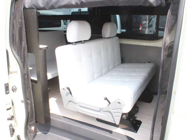 U00048523018_36_001.jpg
