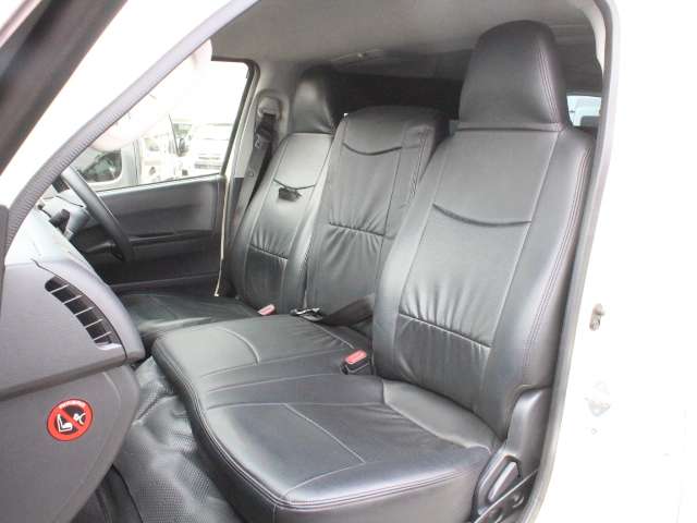 U00048523018_8_001.jpg