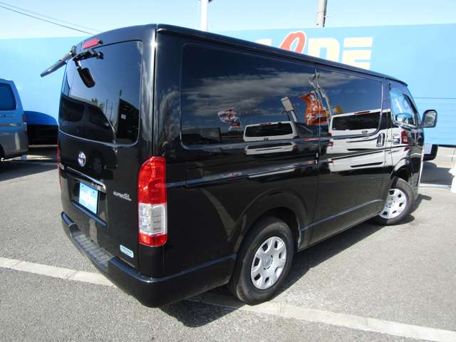 U00048337800_55_001.jpg