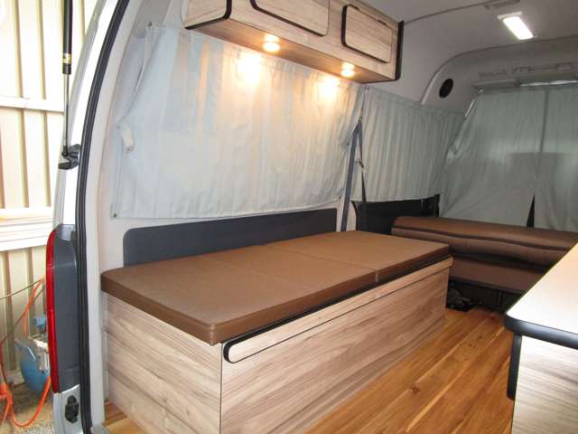 U00046751111_32_004.jpg