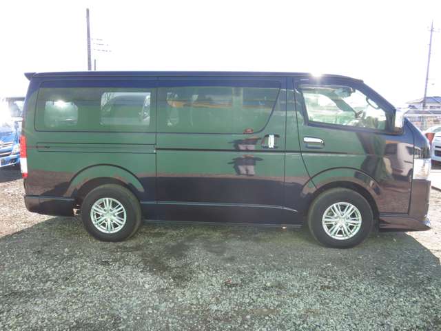 U00048118713_31_001.jpg