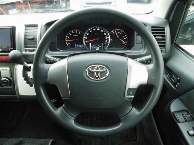U00047753645_77_001.jpg