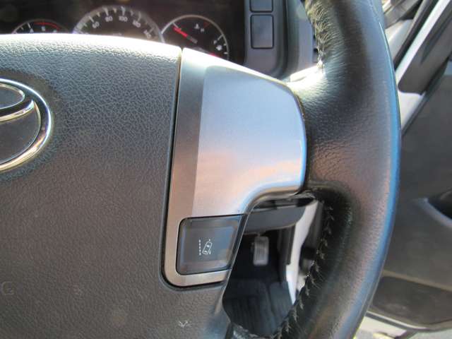 U00048390379_38_001.jpg