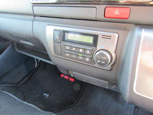 U00048390379_49_001.jpg
